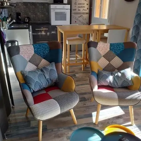 Apartment Climatise Proche De La